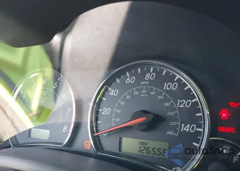 2011 Toyota Corolla S из США, поврежденный, VIN 2T1BU4EE0BC630165